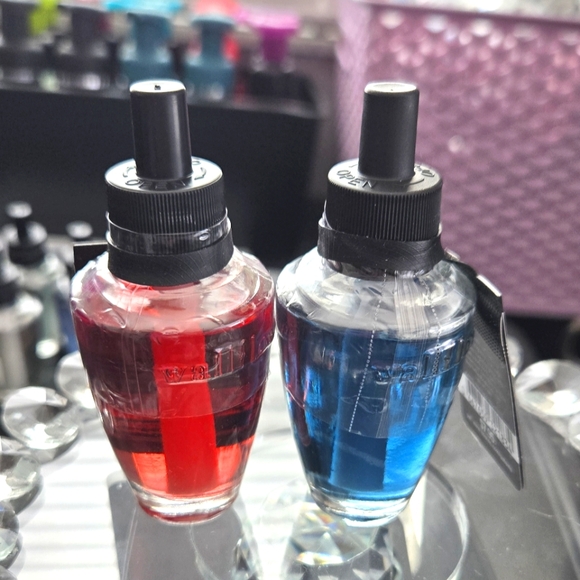 Vampire Blood + The Upside Down WALLFLOWER Bath and Body - Picture 3 of 7